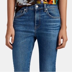 CQY Friend High-Rise Straight Jeans